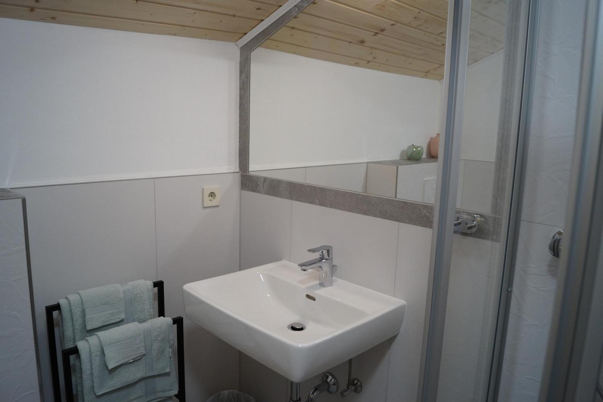 ラムサウ・アム・ダッハシュタインHaus Latschenheimアパートメント 部屋 写真